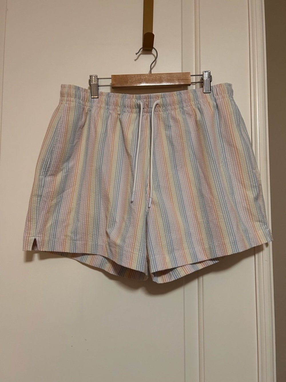 NWOT🌈Abercrombie & Fitch x Trevor Project Pastel🌈Seersucker Swim Shorts🌈